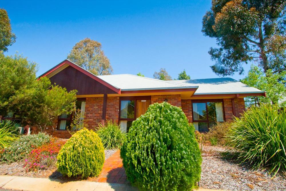 Perricoota Vines Retreat Moama Exterior foto
