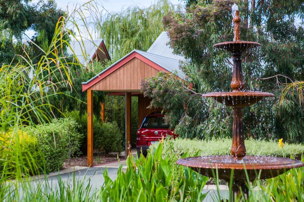 Perricoota Vines Retreat Moama Quarto foto